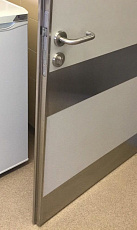 Отбойная пластина из нержавеющей стали 890х300