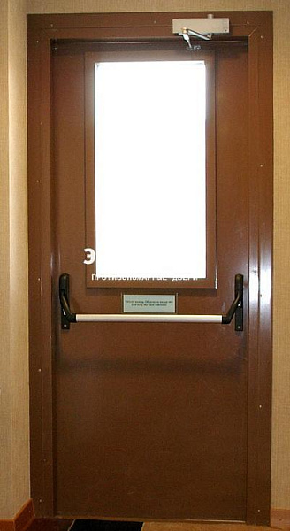 Противопожарная дверь EI 30 с антипаникой и стеклом в Подольске  купить